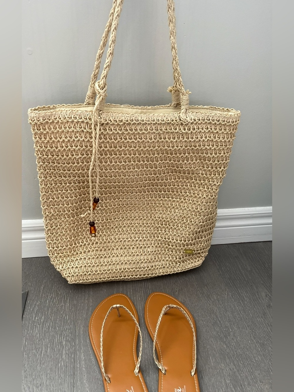 Woven Straw Tote Bag - Cream Beach Tote and flip flops - Picture 1 of 3